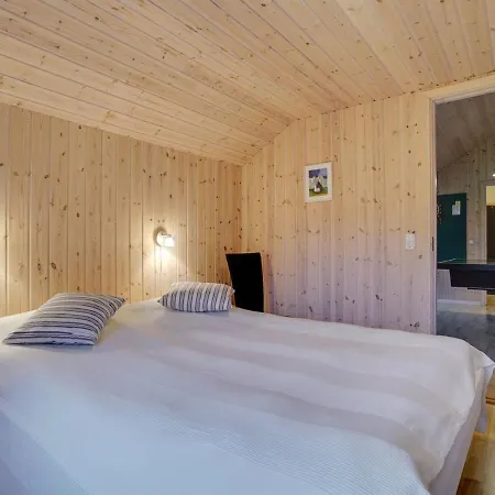 Tialda - 1-3km From The Sea In Lolland- Falster And Mon By Interhome Bøtø By