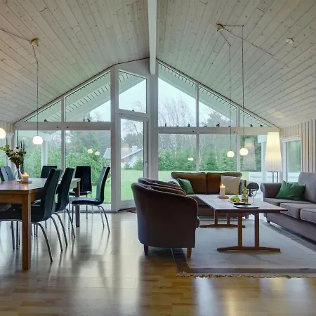 Tialda - 1-3km From The Sea In Lolland- Falster And Mon By Interhome 別荘 *